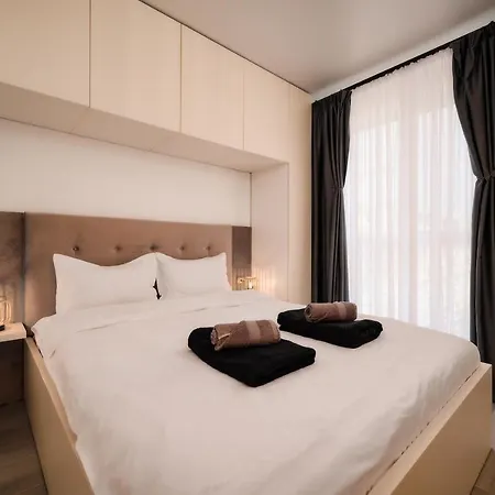 Alma 163 - Pool By N10 * Năvodari