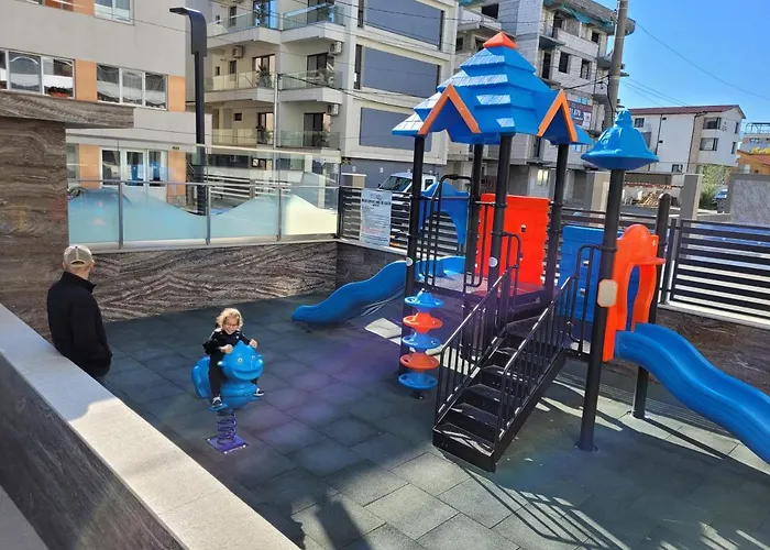 Alma 163 - Pool By N10 Năvodari